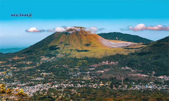 gunung mahawu