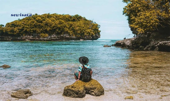 Sewisata Pantai Ngliyep – Malang